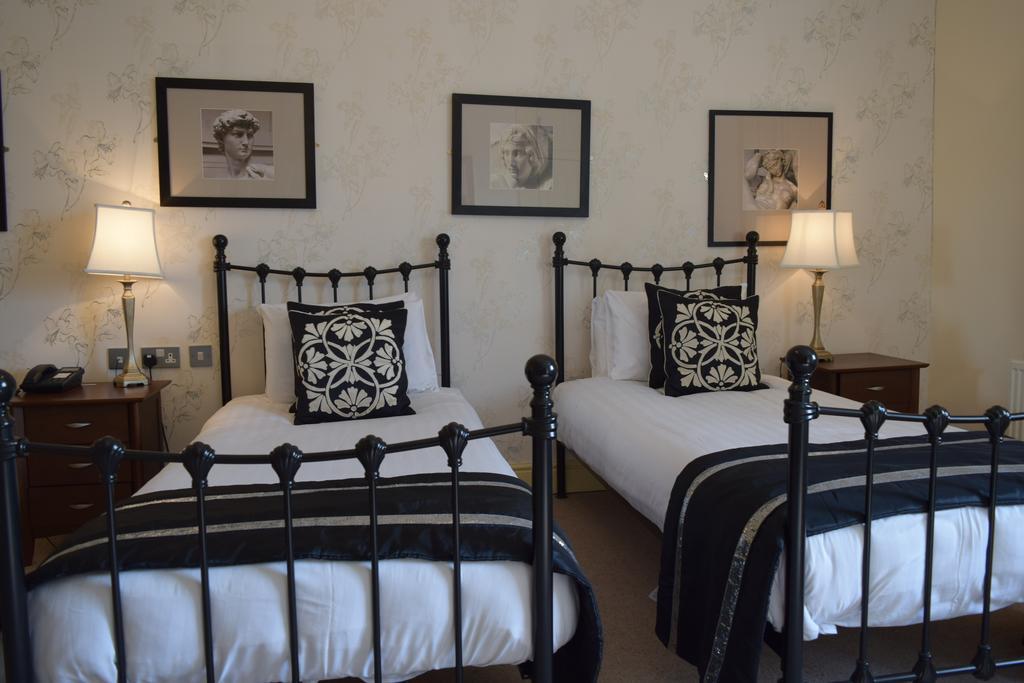 The French Partridge Hotel Hartwell Room photo