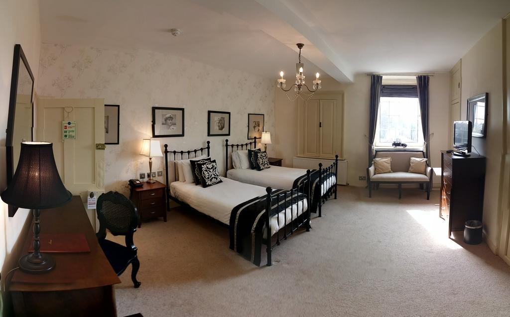The French Partridge Hotel Hartwell Room photo